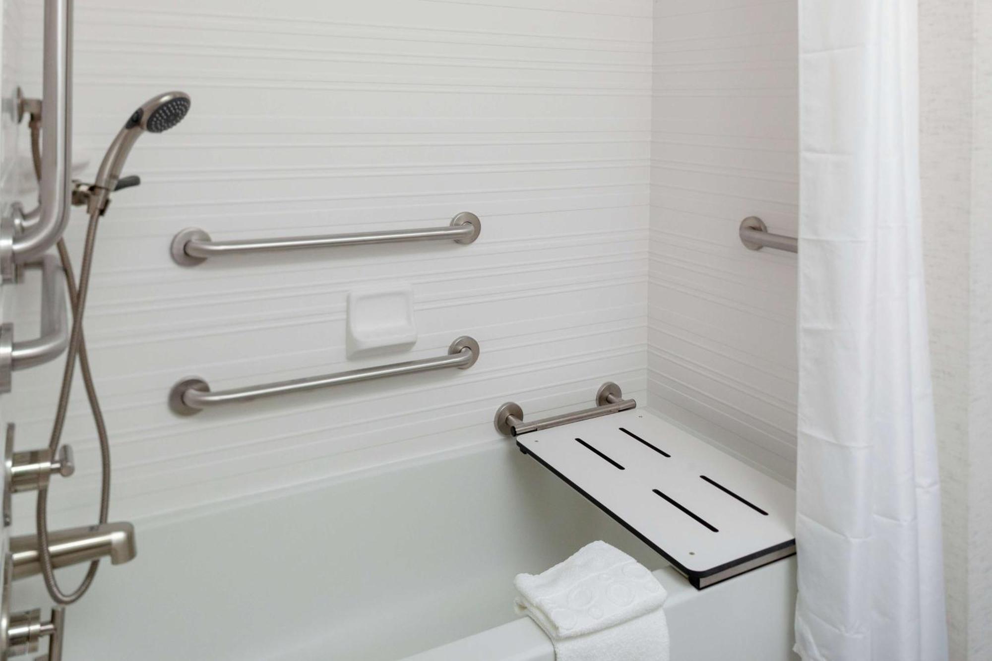 Hampton Inn & Suites Columbus Scioto Downs Exteriör bild