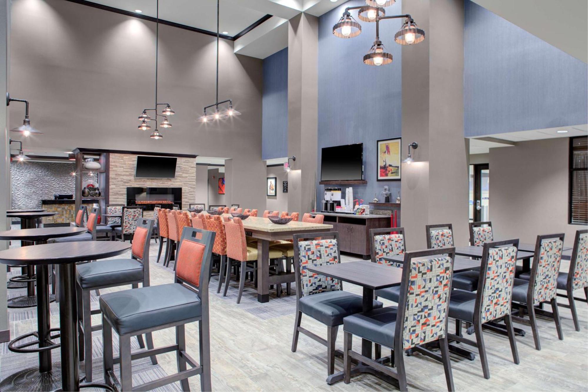Hampton Inn & Suites Columbus Scioto Downs Exteriör bild