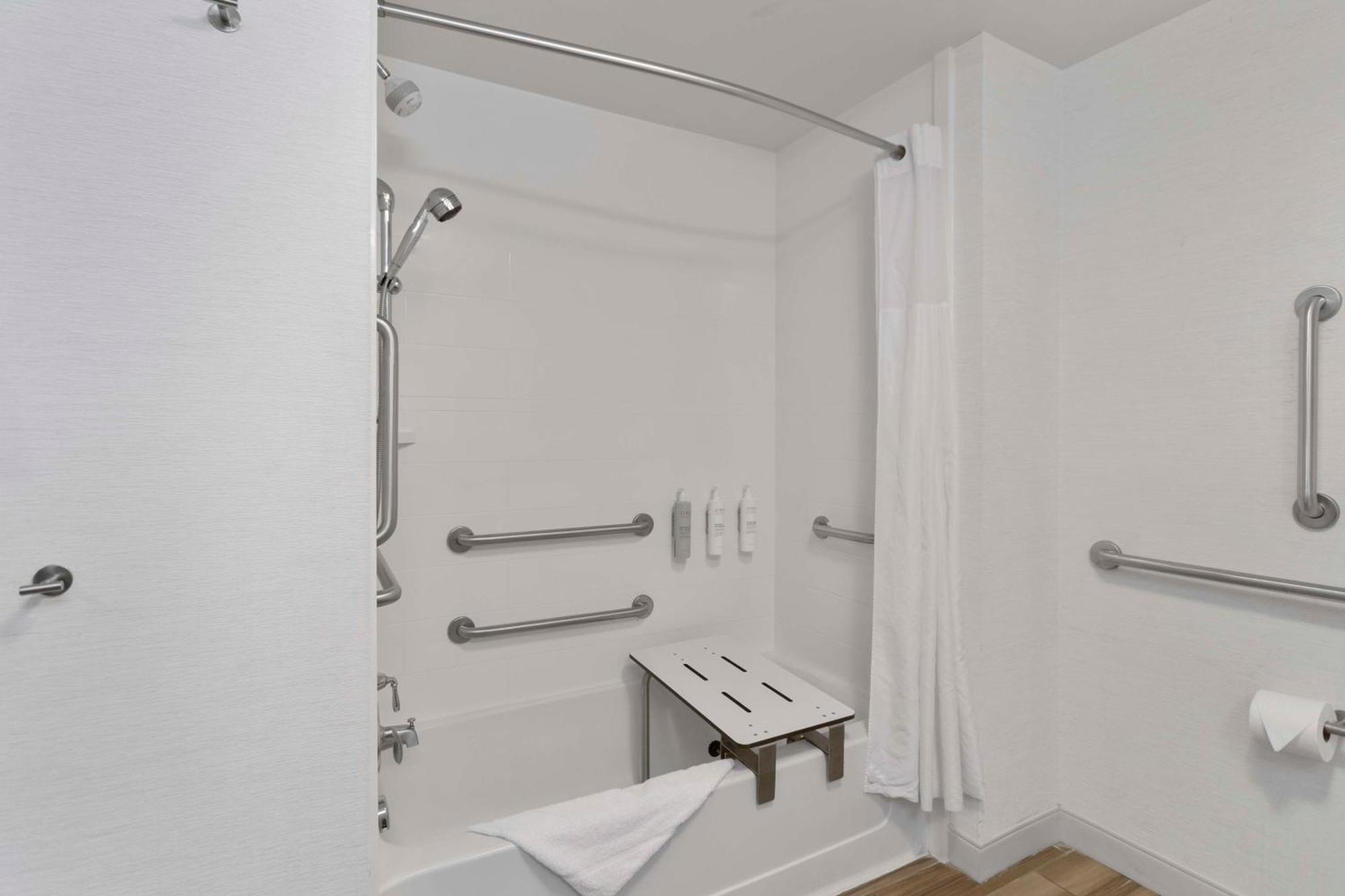 Hampton Inn & Suites Columbus Scioto Downs Exteriör bild